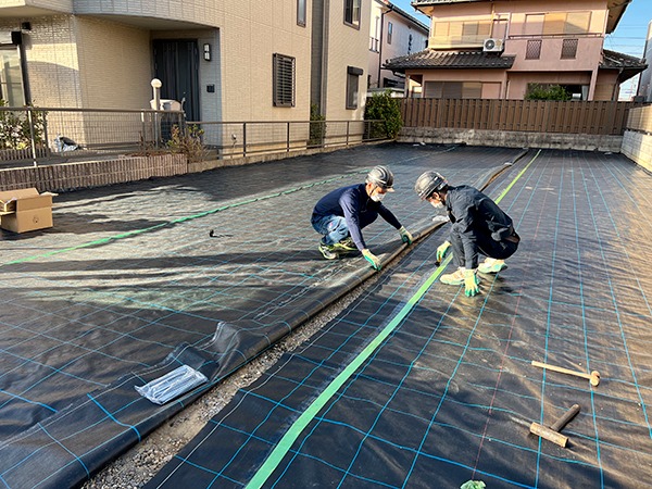 入谷様邸 防草シート張り工事